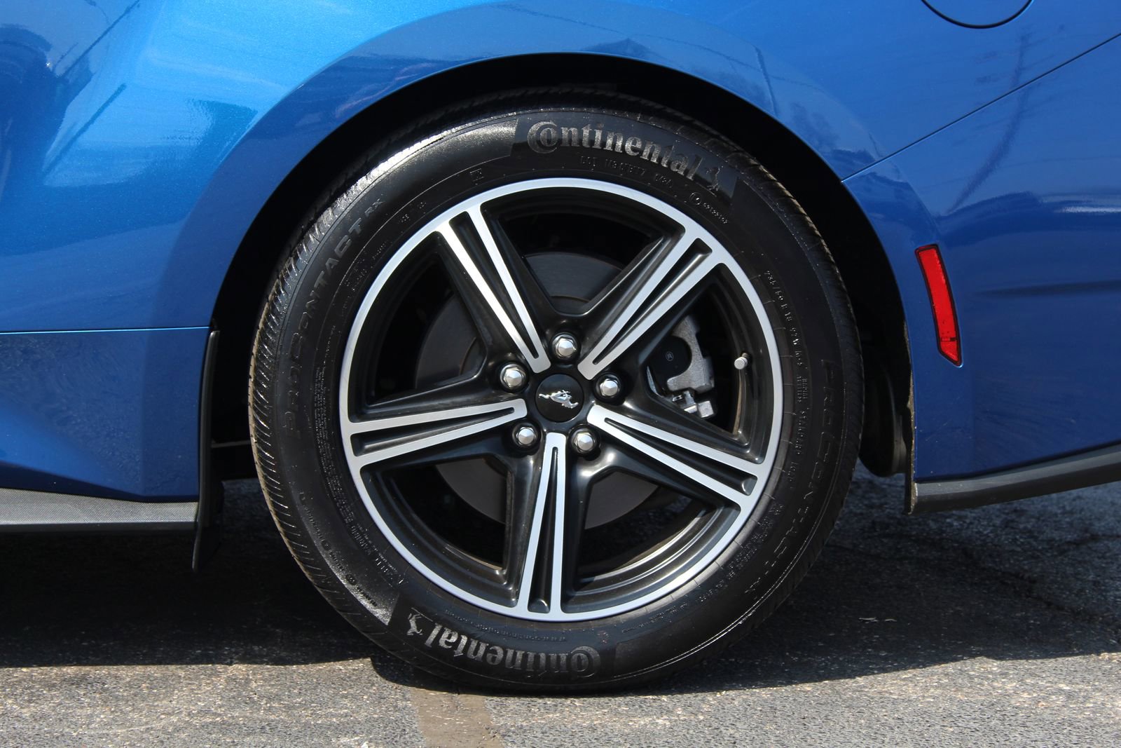 Used 2024 Ford Mustang Coupe image 28