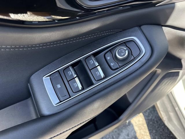 Certified 2025 Subaru Outback Limited image 12