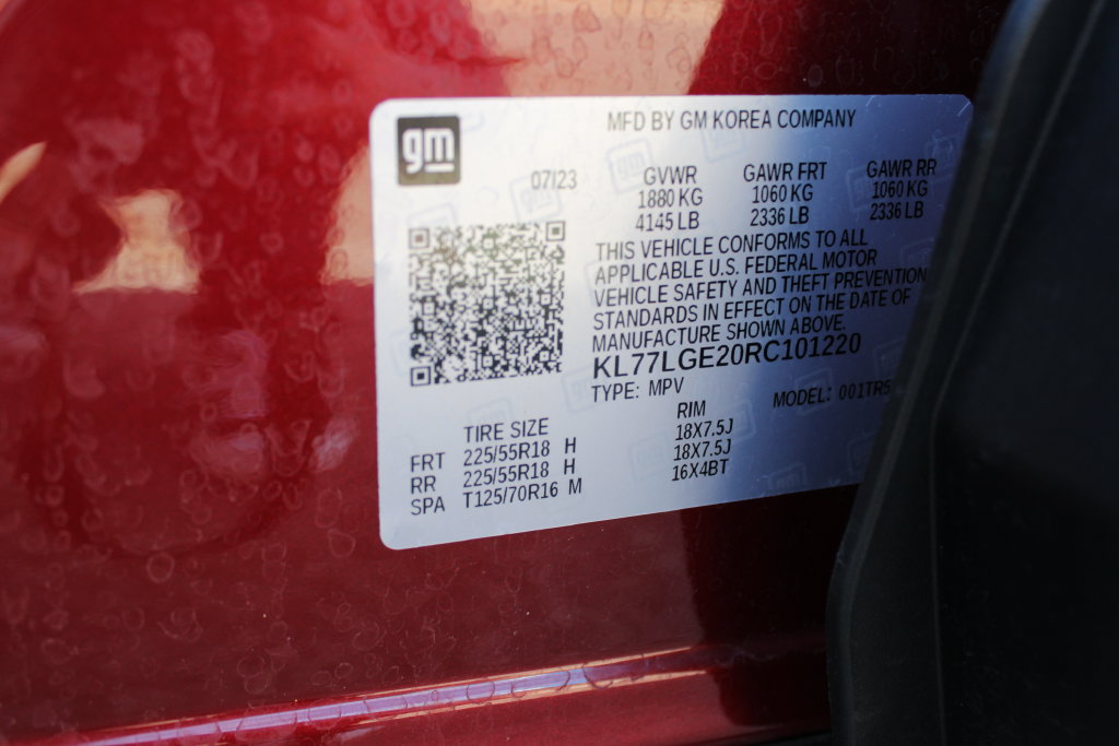 Certified 2024 Chevrolet Trax RS FWD image 37
