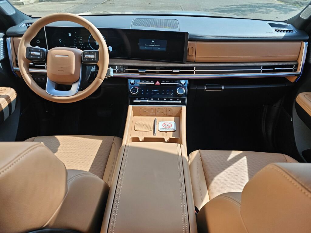 New 2025 Hyundai Santa Fe Limited image 16