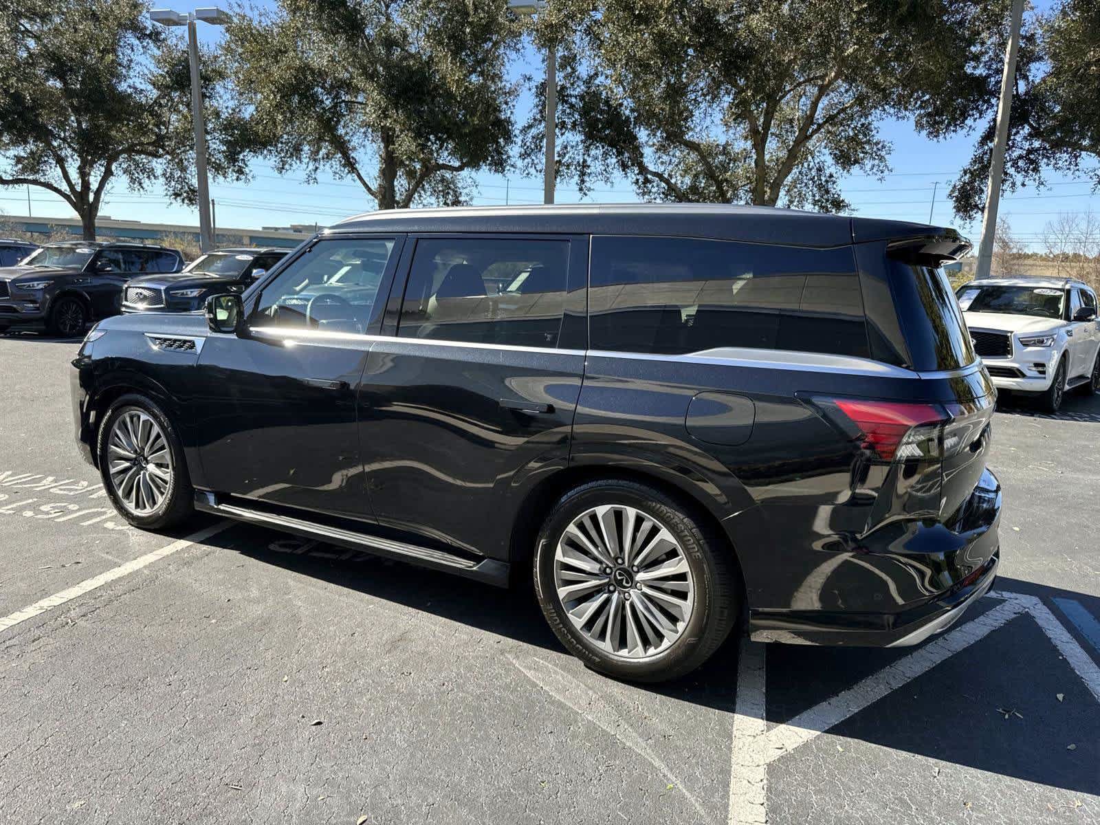 Certified 2025 INFINITI QX80 Sensory AWD/4WD image 5