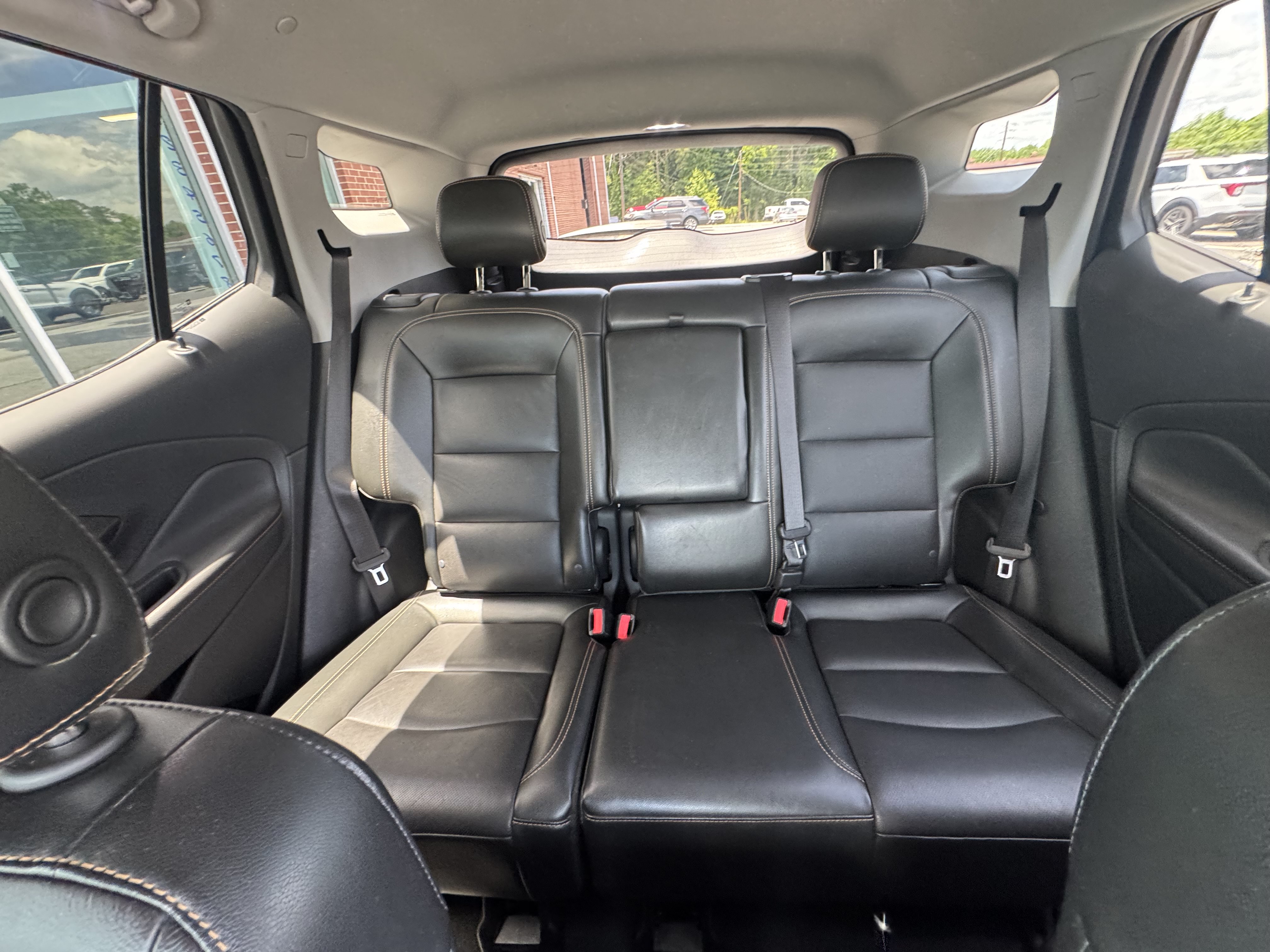 Used 2019 GMC Terrain SLT w/ Preferred Package FWD image 11