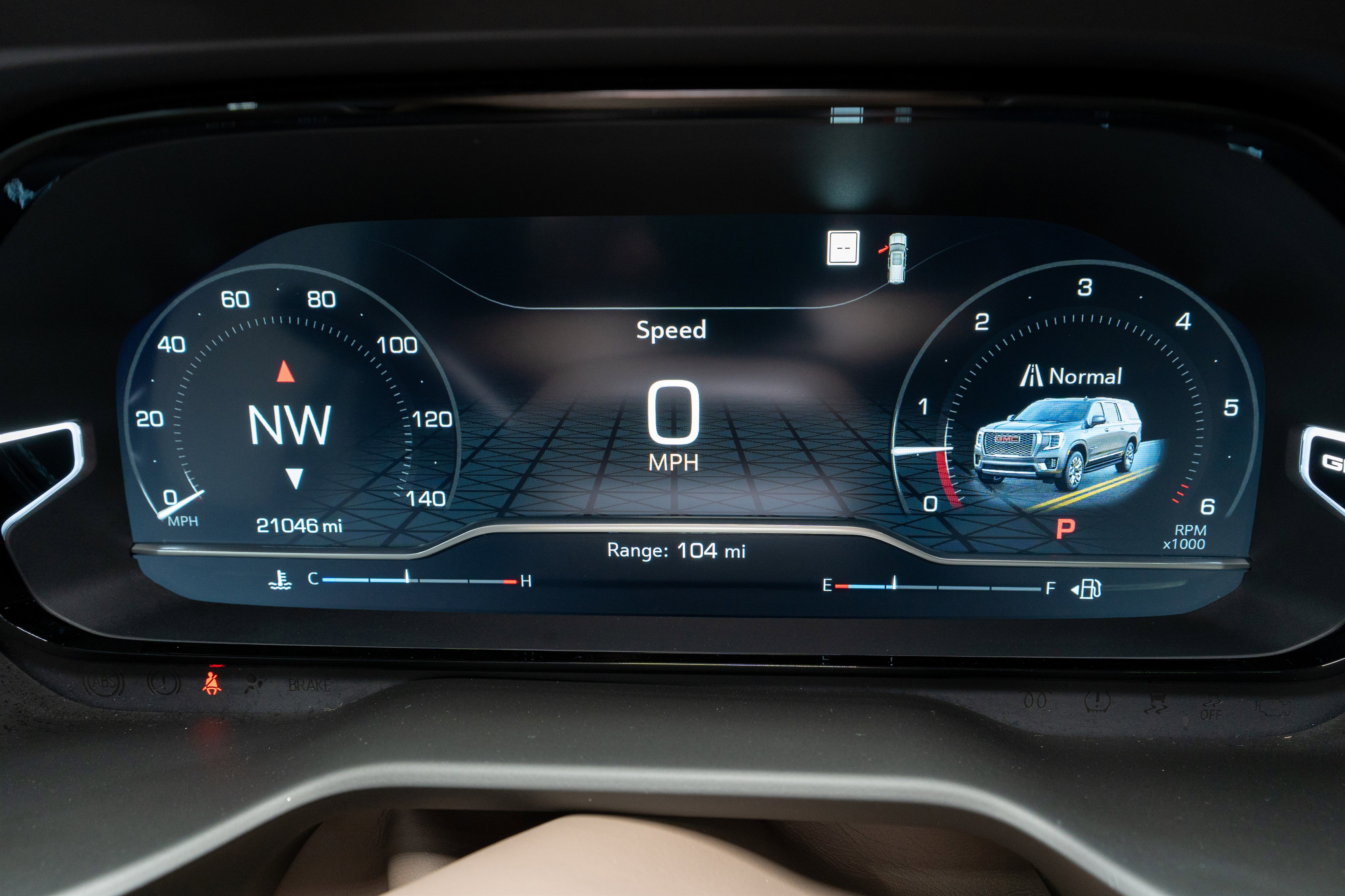 Used 2022 GMC Yukon XL Denali w/ Denali Premium Package image 27