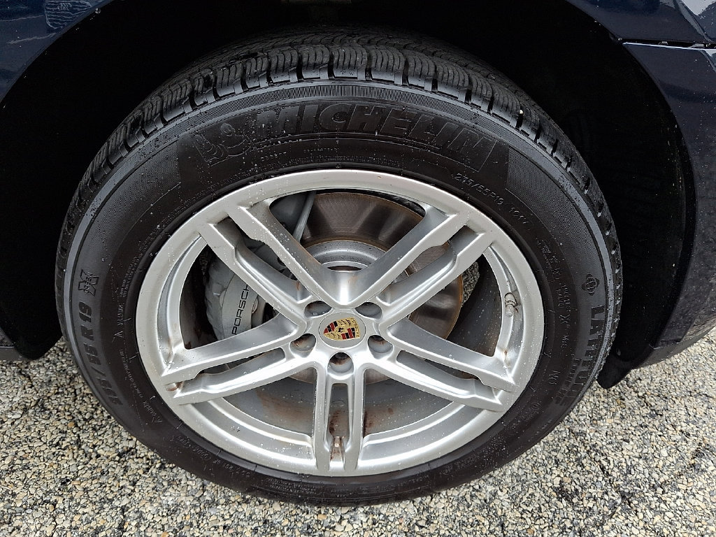 Used 2020 Porsche Macan S AWD/4WD image 8