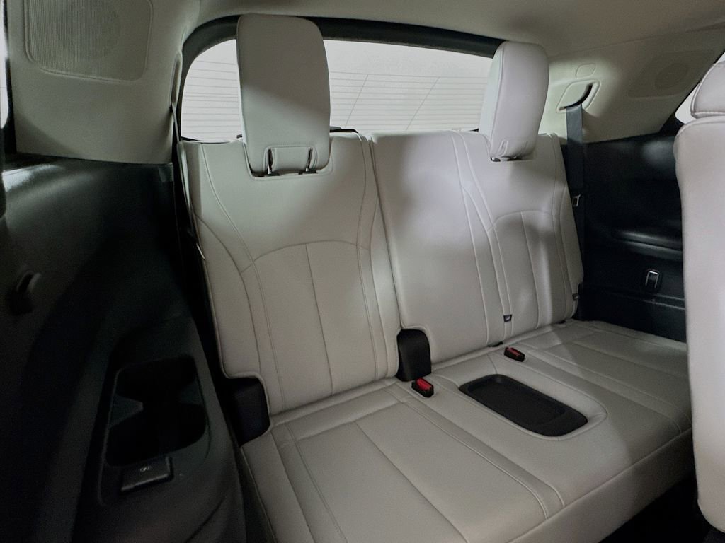 Certified 2026 INFINITI QX60 Luxe w/ Cargo Package image 36