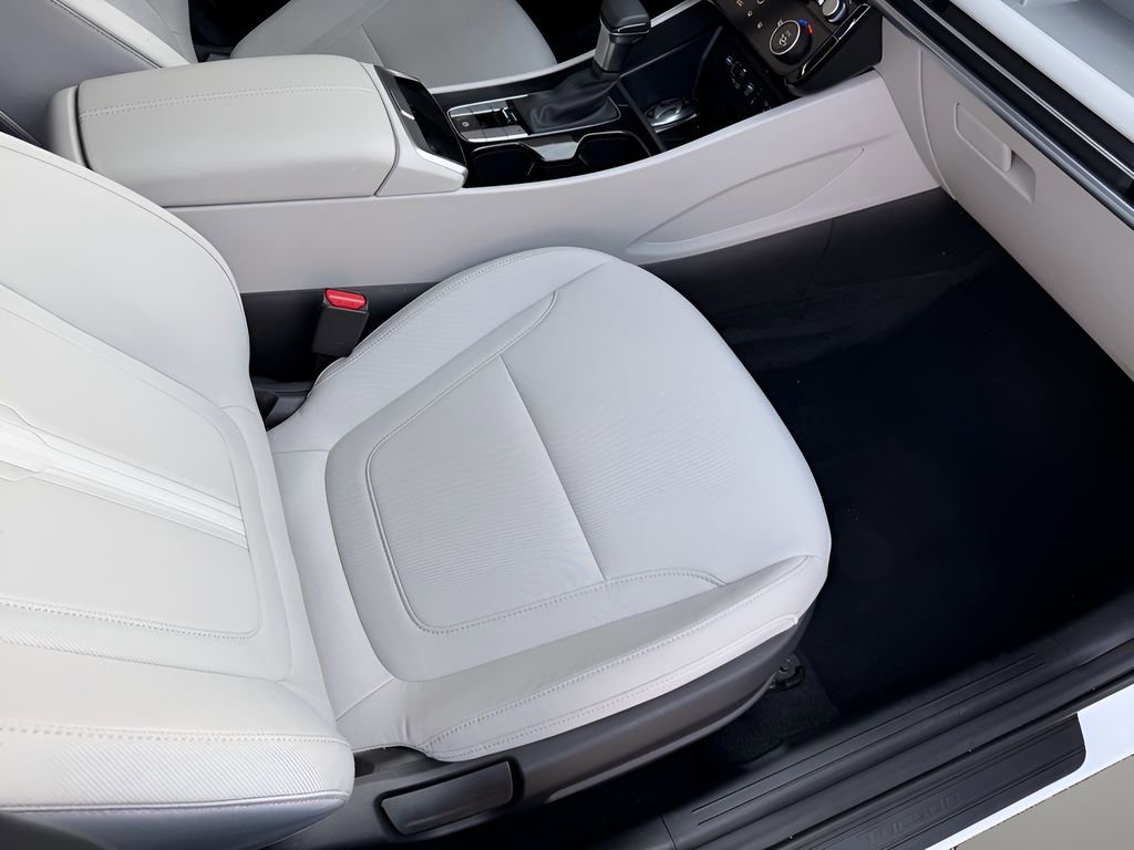 Certified 2025 Hyundai Tucson SEL image 25