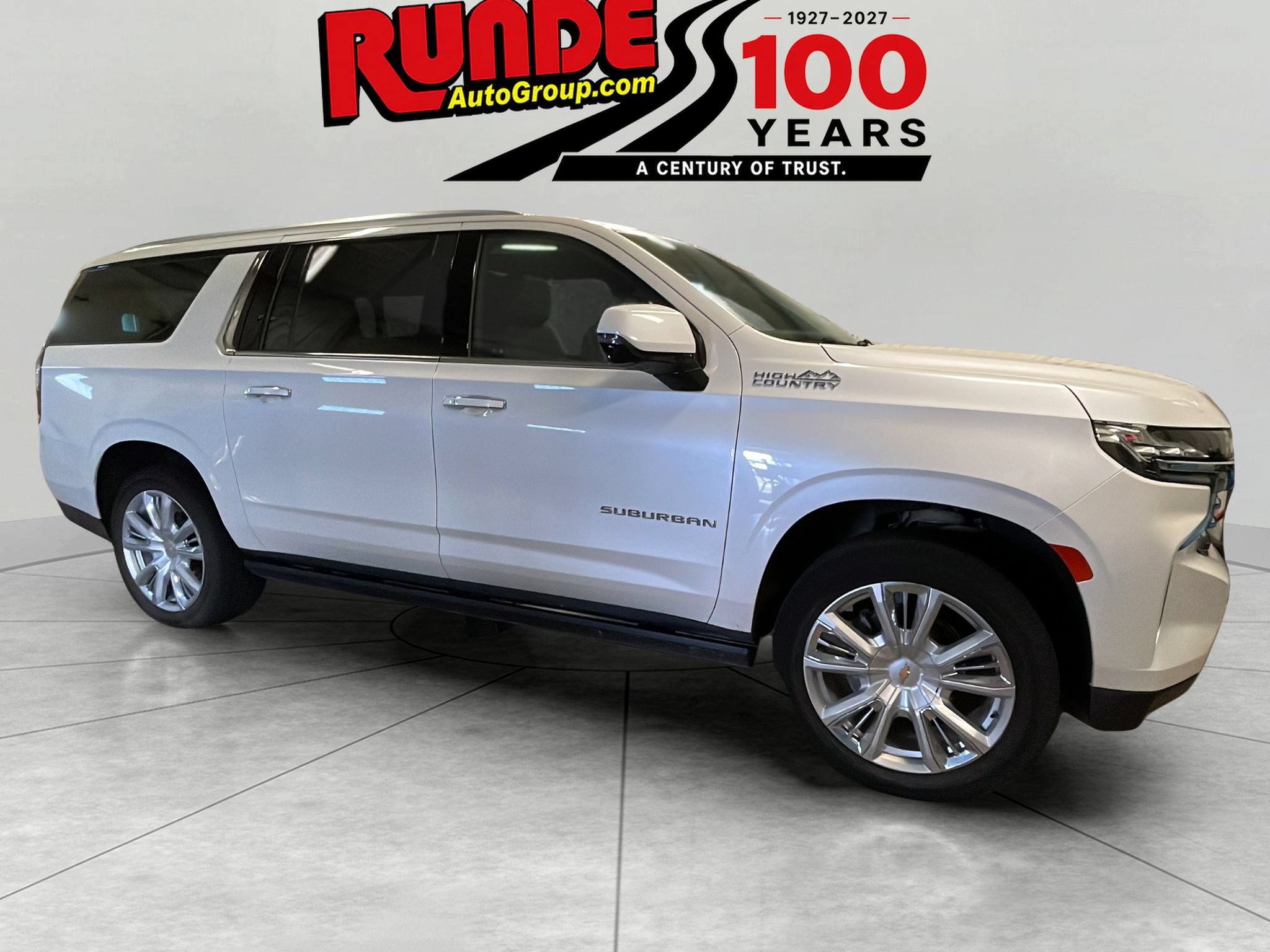 Used 2024 Chevrolet Suburban High Country AWD/4WD image 8