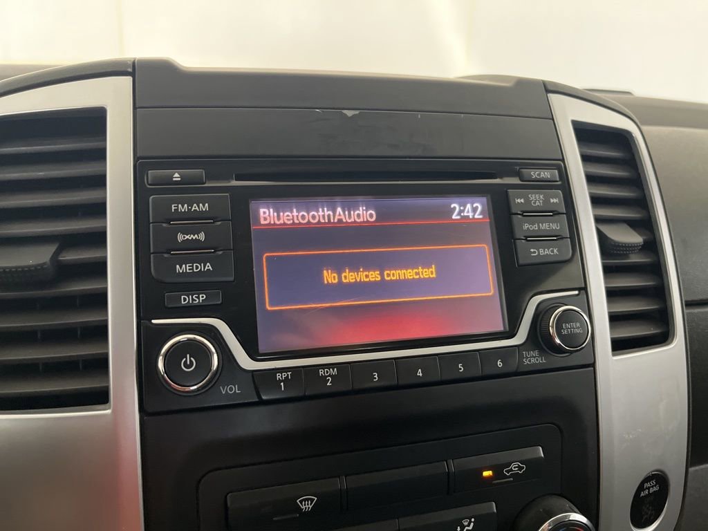 Used 2018 Nissan Frontier SV image 54