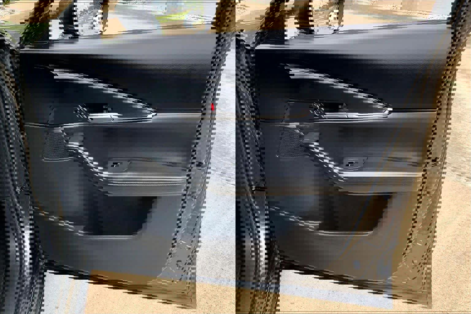 Used 2023 MAZDA CX-30 AWD 2.5 S w/ Select Package image 22