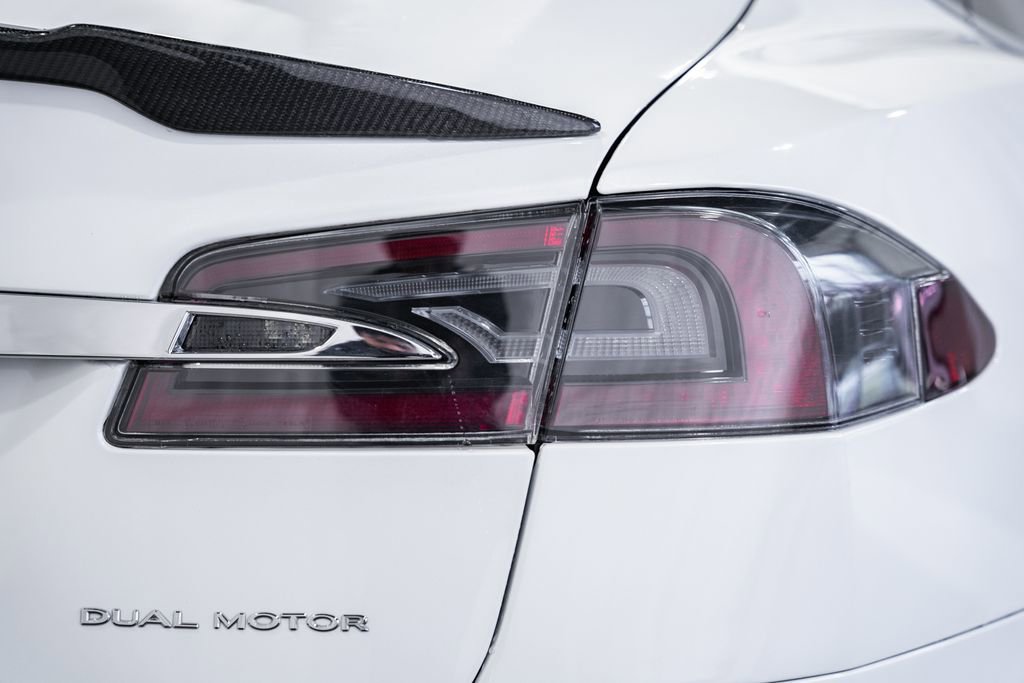 Used 2019 Tesla Model S Long Range image 7
