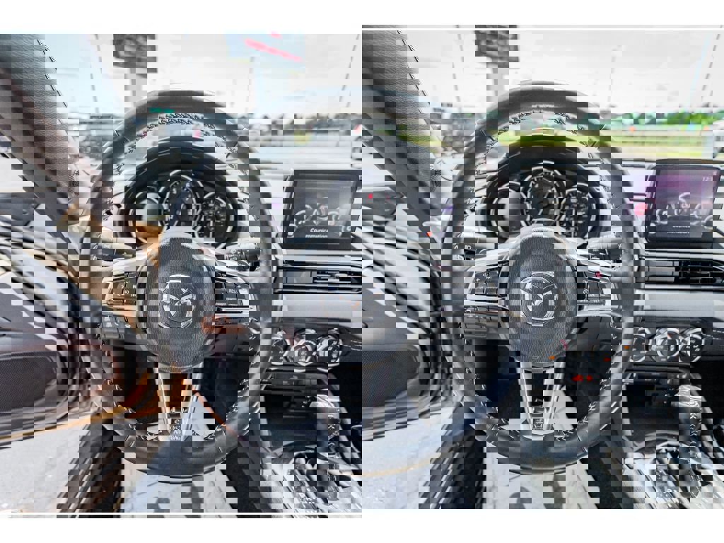 Used 2023 MAZDA MX-5 Miata Grand Touring w/ Weather Package image 10