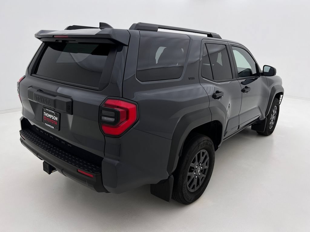 Used 2025 Toyota 4Runner SR5 AWD/4WD image 7