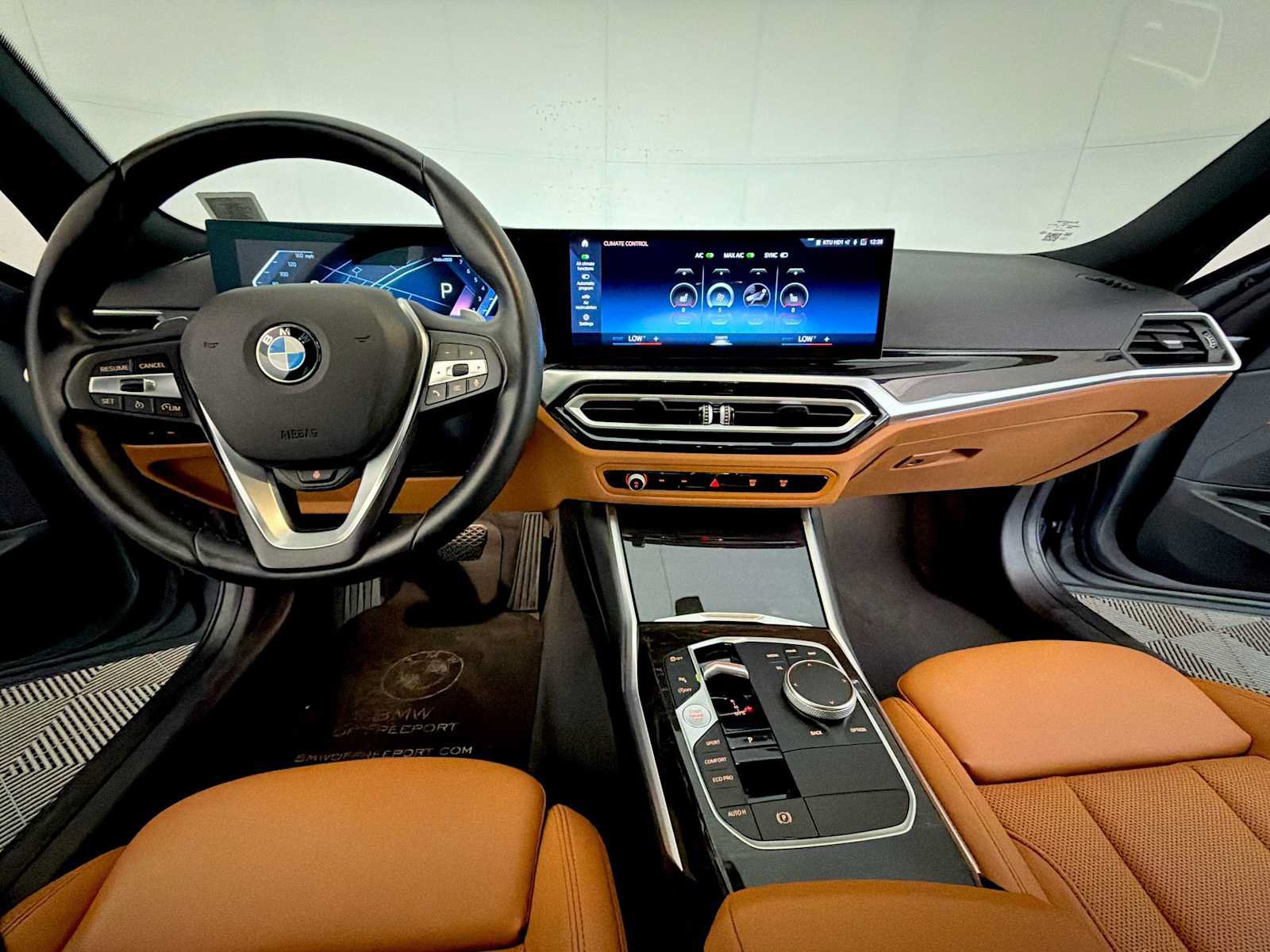 Used 2024 BMW 330i xDrive Sedan w/ Premium Package AWD/4WD image 17