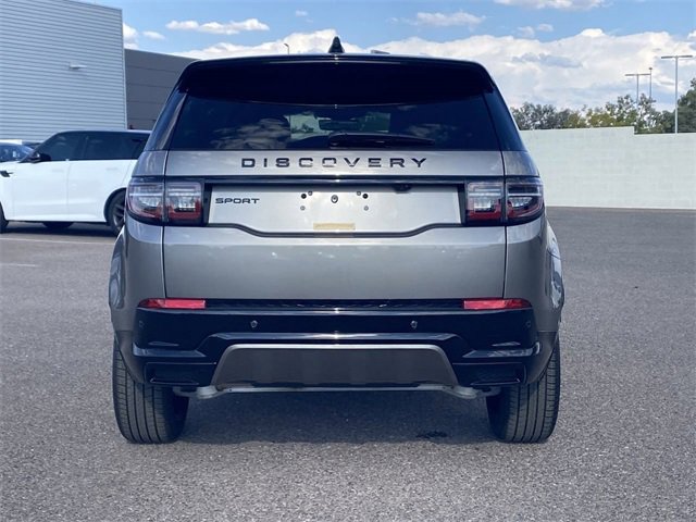 Used 2025 Land Rover Discovery Sport Dynamic SE image 18