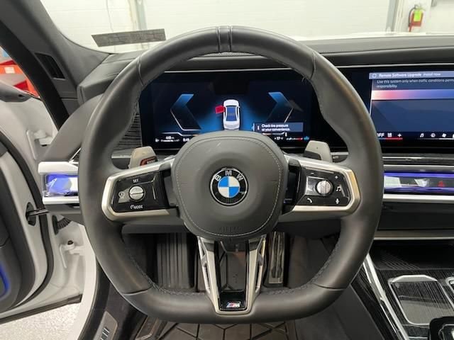 Certified 2025 BMW 740i xDrive image 12