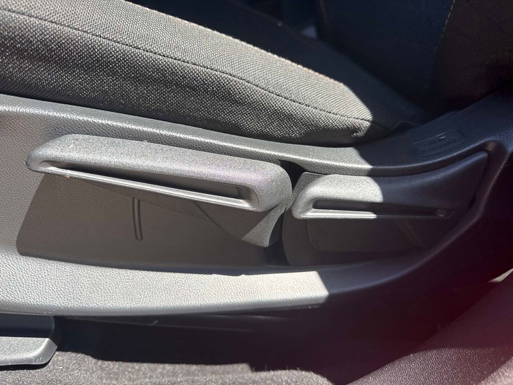 Used 2023 Honda HR-V Sport image 19