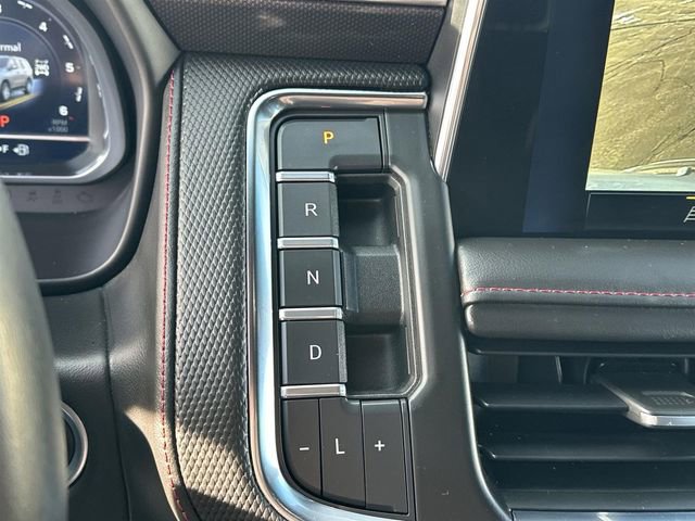 Certified 2023 Chevrolet Suburban RST image 15