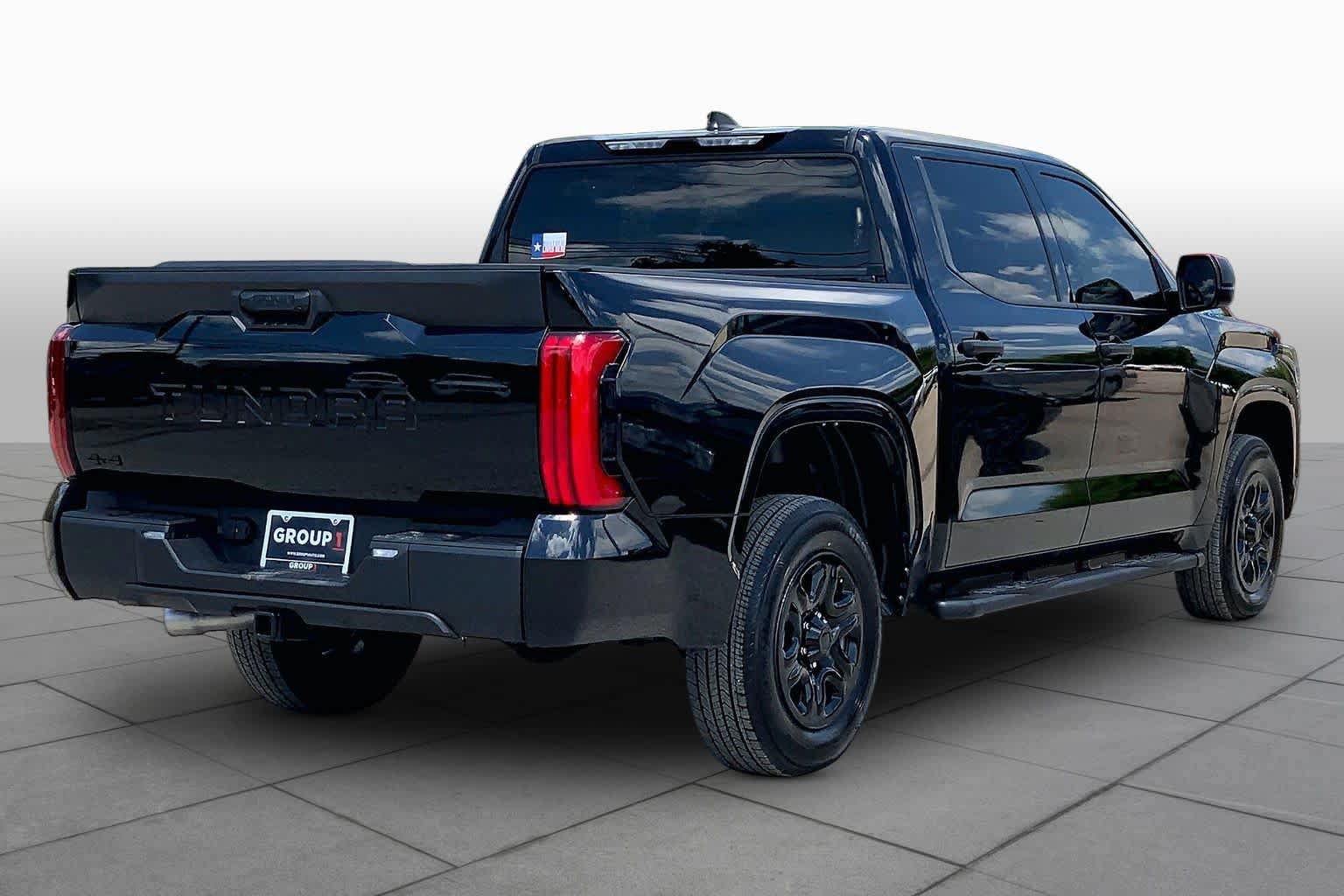 Used 2025 Toyota Tundra SR w/ SR Tow Package AWD/4WD image 12