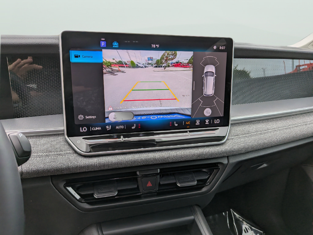 Certified 2025 Volkswagen Tiguan S FWD image 19