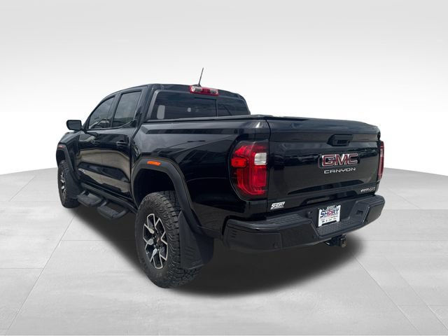 Used 2024 GMC Canyon AT4X AWD/4WD image 8