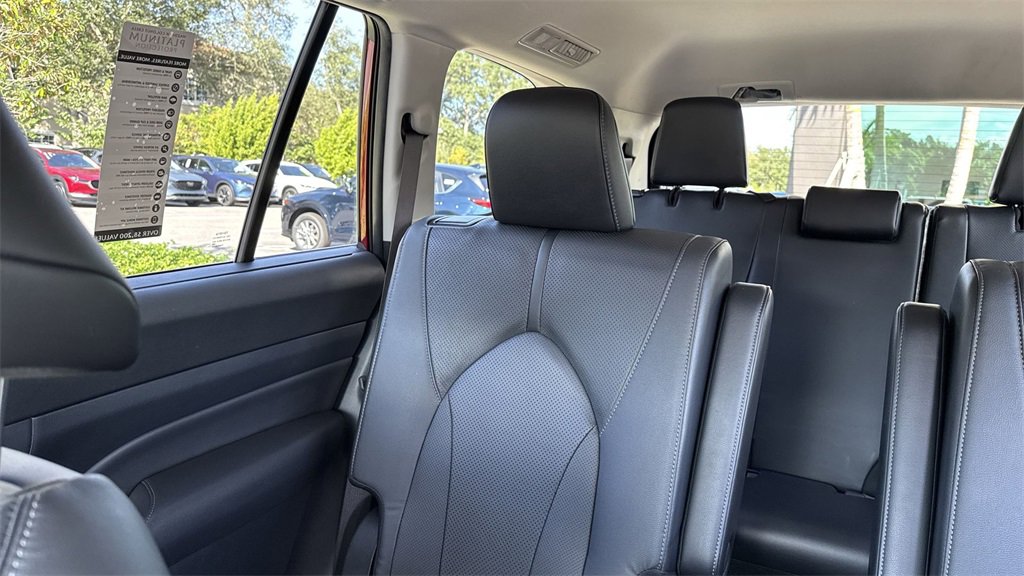 Used 2024 Toyota Grand Highlander FWD image 18