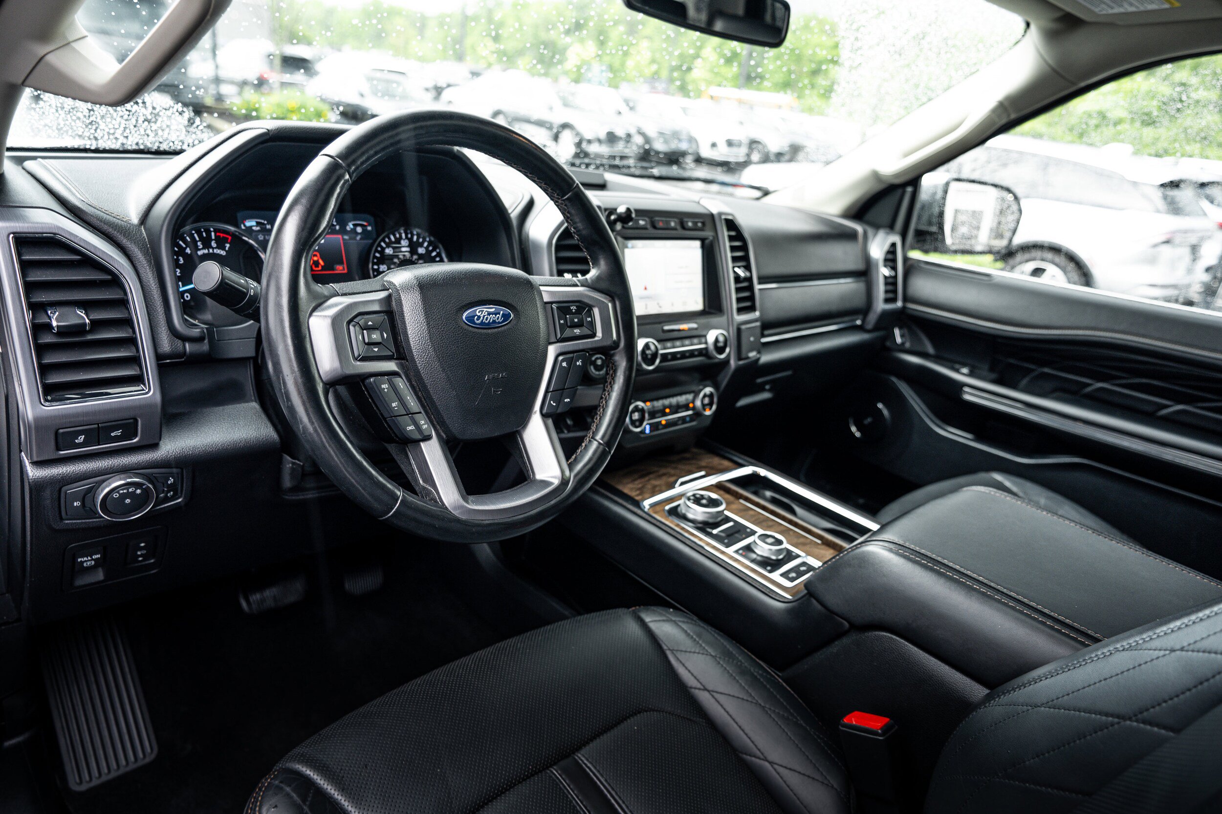 Used 2019 Ford Expedition Max Platinum AWD/4WD image 7