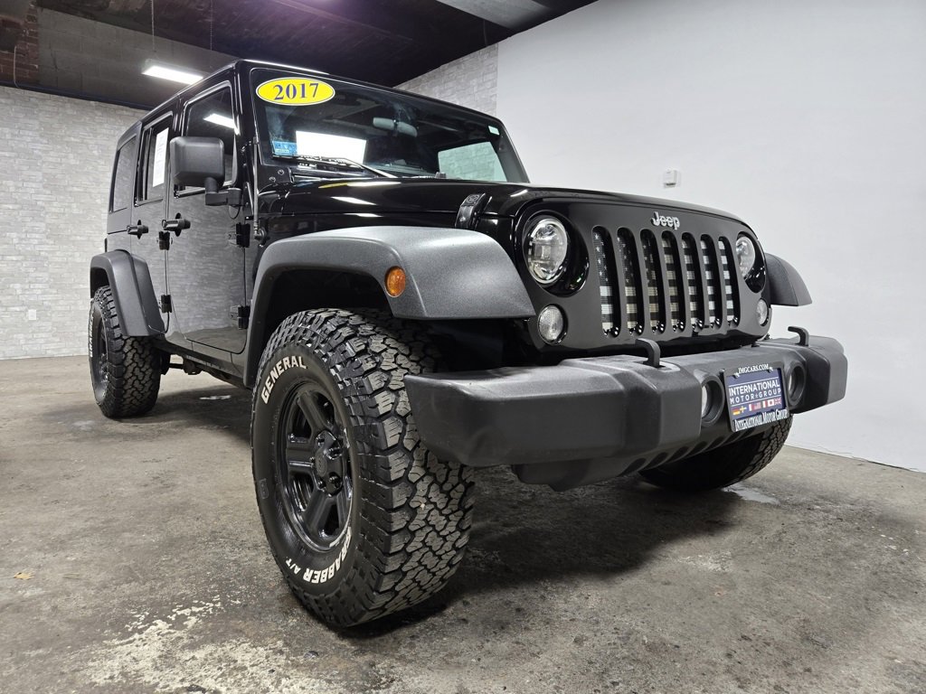 Used 2017 Jeep Wrangler Unlimited Sport w/ Connectivity Group image 4