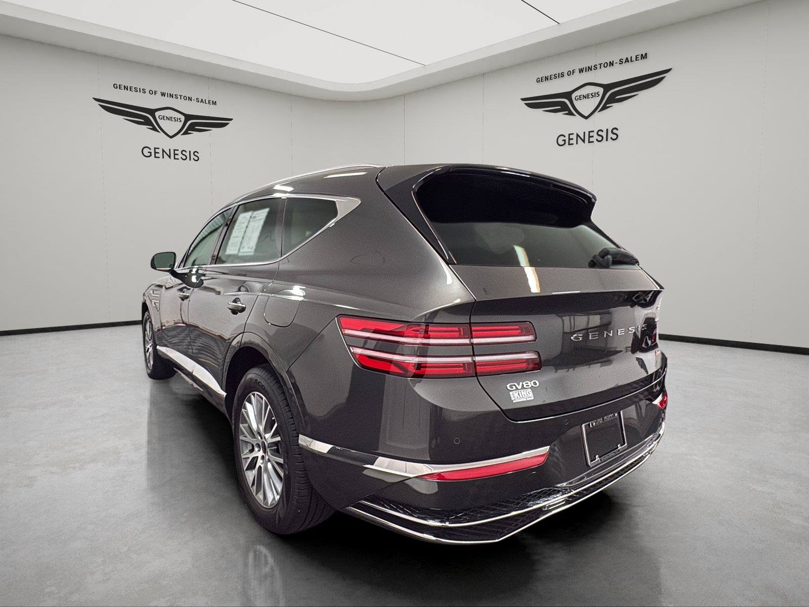Used 2025 Genesis GV80 2.5T Standard AWD/4WD image 3