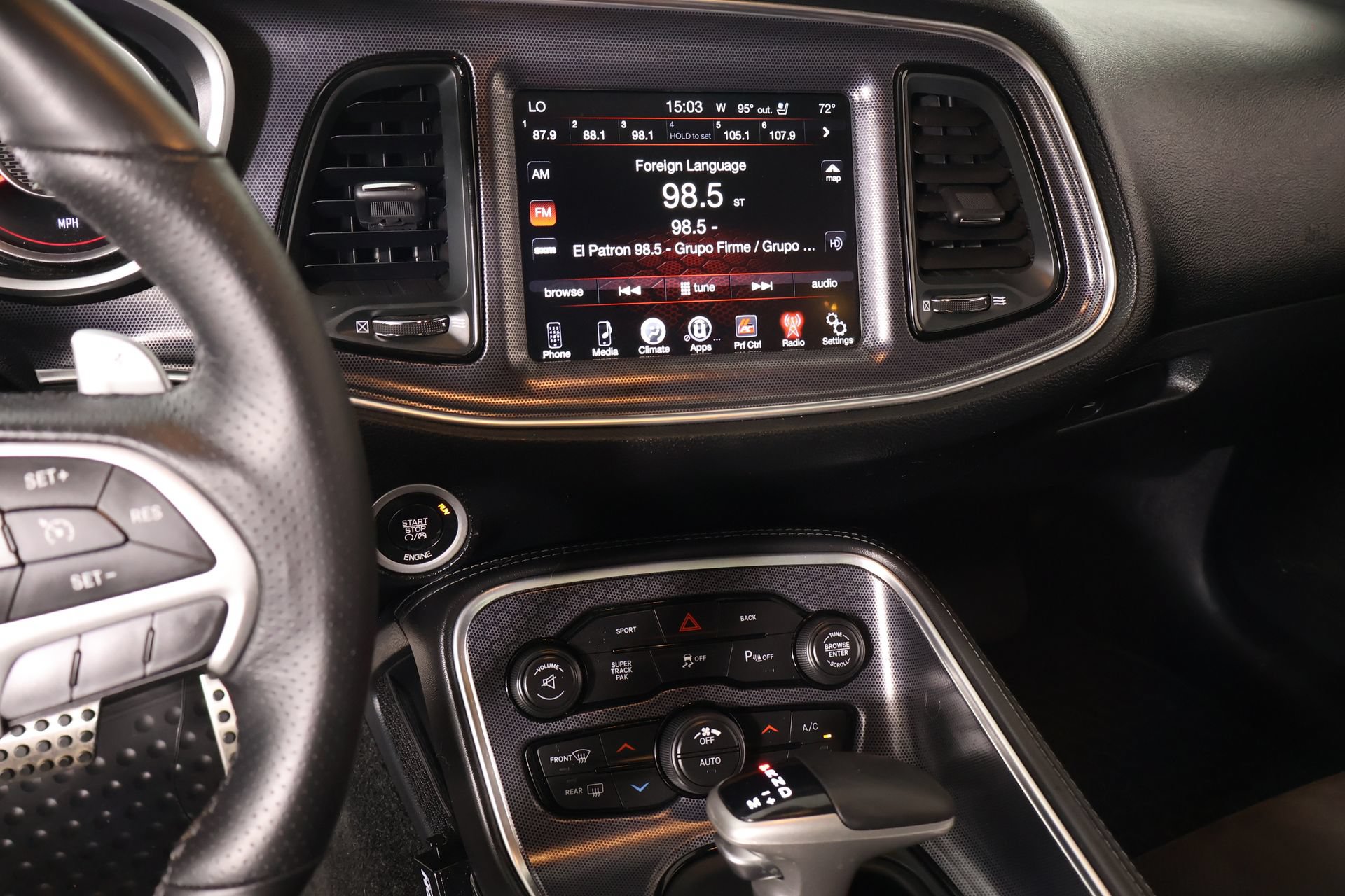 Used 2015 Dodge Challenger R/T Scat Pack RWD image 5