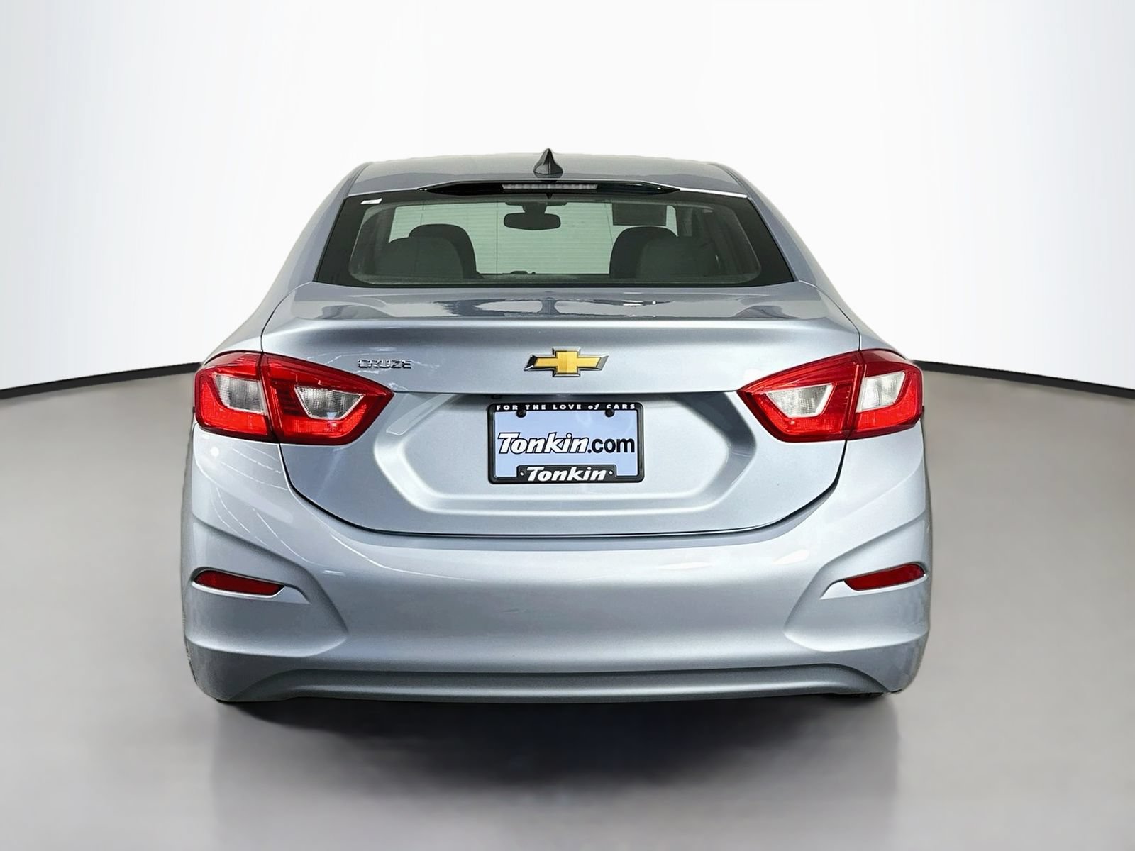 Used 2017 Chevrolet Cruze LS FWD image 6