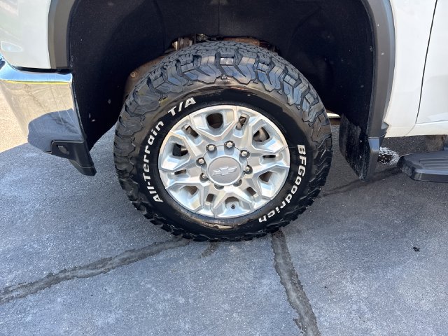 Used 2020 Chevrolet Silverado 2500 LTZ w/ LTZ Convenience Package AWD/4WD image 25