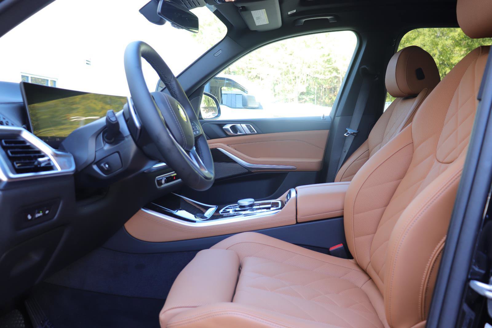 Used 2026 BMW X5 sDrive40i image 10