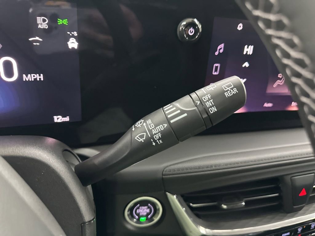 New 2026 Buick Encore GX Avenir w/ Avenir Technology Package AWD/4WD image 34