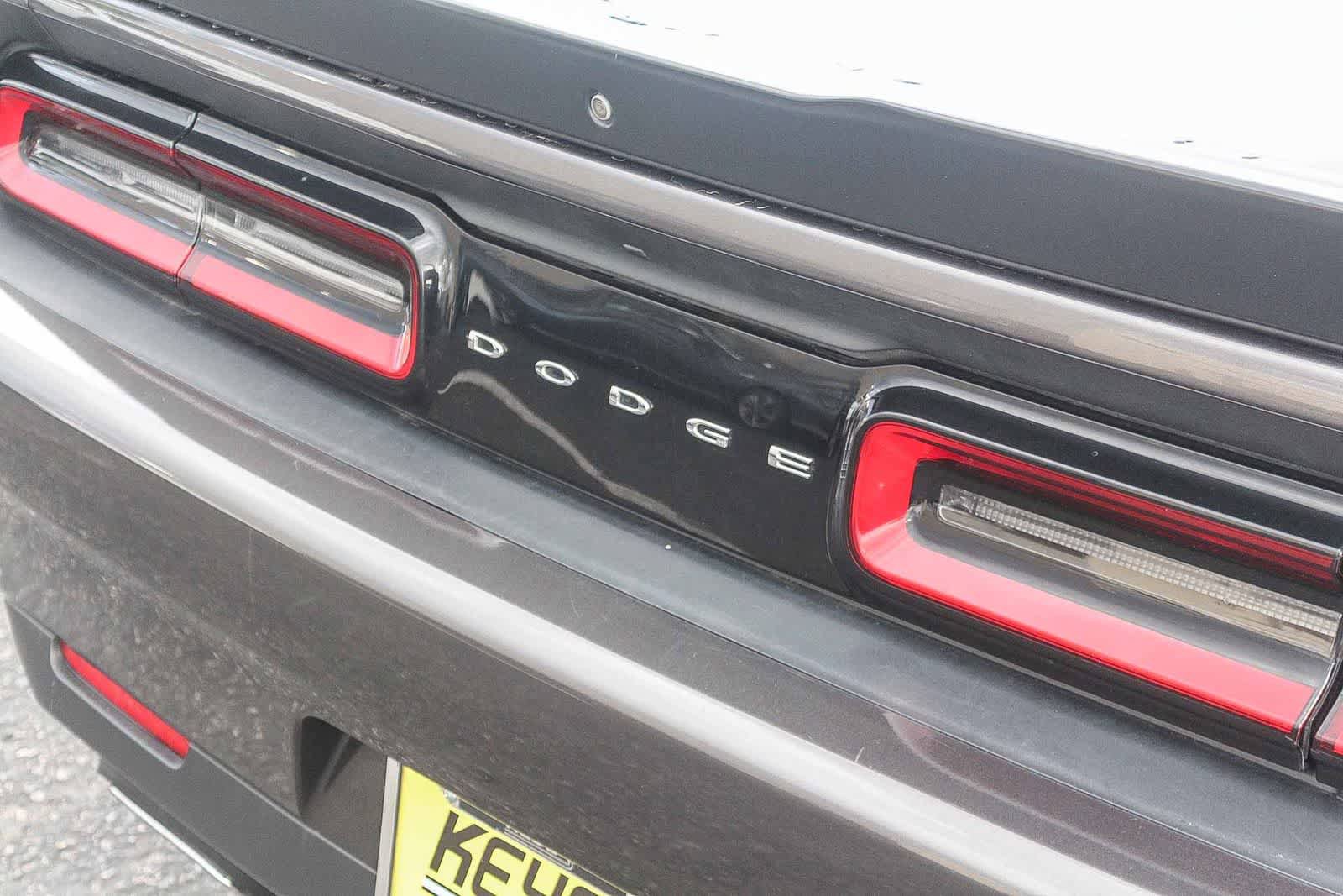 Used 2023 Dodge Challenger SXT RWD image 9