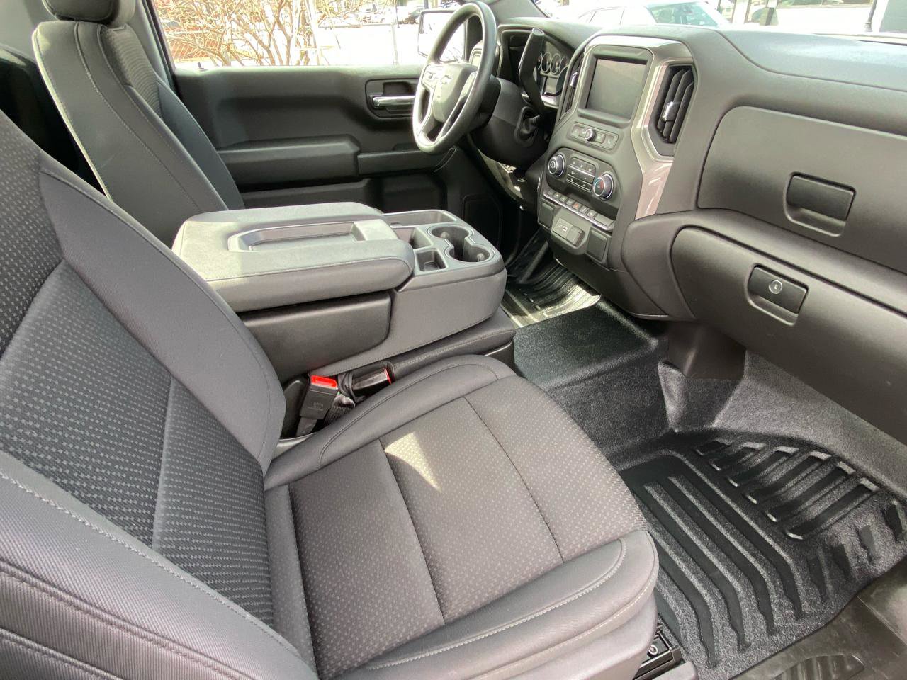 Used 2025 Chevrolet Silverado 1500 W/T RWD image 13