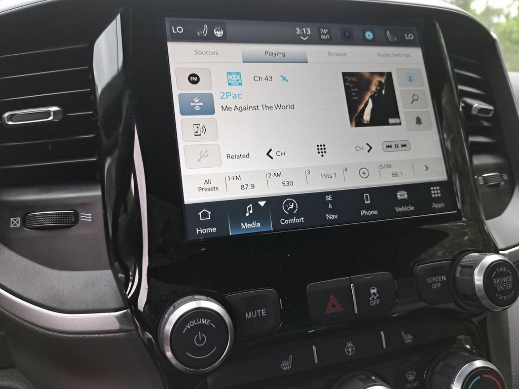 New 2024 RAM 2500 Big Horn w/ Heated Seats & Wheel Group image 23