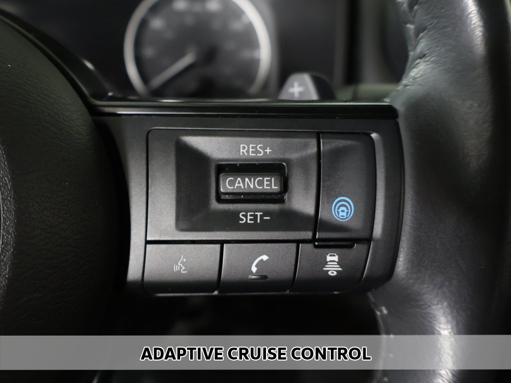 Used 2023 Nissan Rogue SV w/ SV Premium B Package FWD image 3