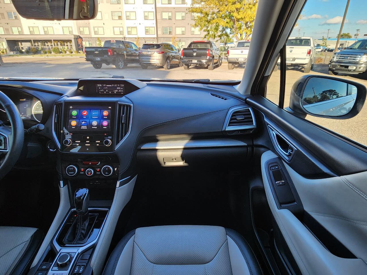 Used 2021 Subaru Forester Limited image 17