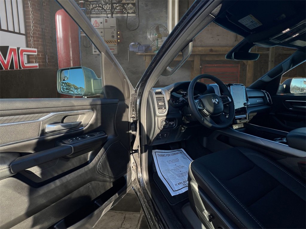 Used 2025 RAM 1500 Big Horn image 15