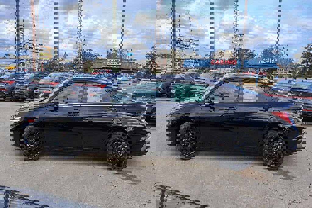 New 2026 Hyundai Elantra SEL Sport Premium w/ Cargo Package image 28