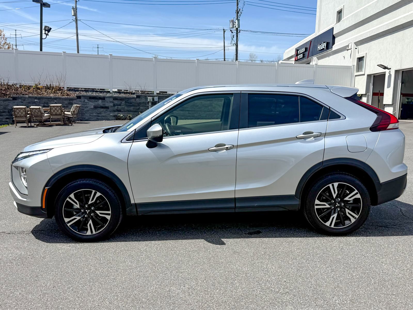 Used 2025 Mitsubishi Eclipse Cross SE AWD/4WD image 4
