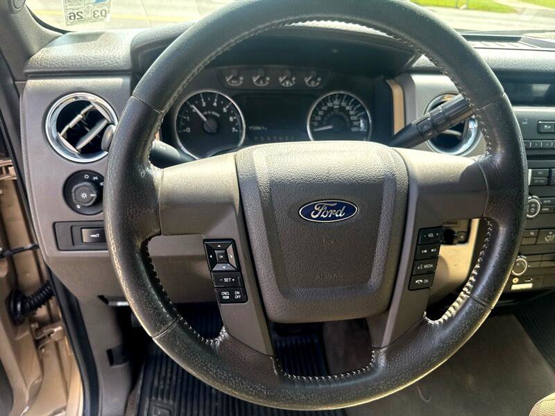 Used 2012 Ford F150 XLT w/ XLT Chrome Pkg image 12
