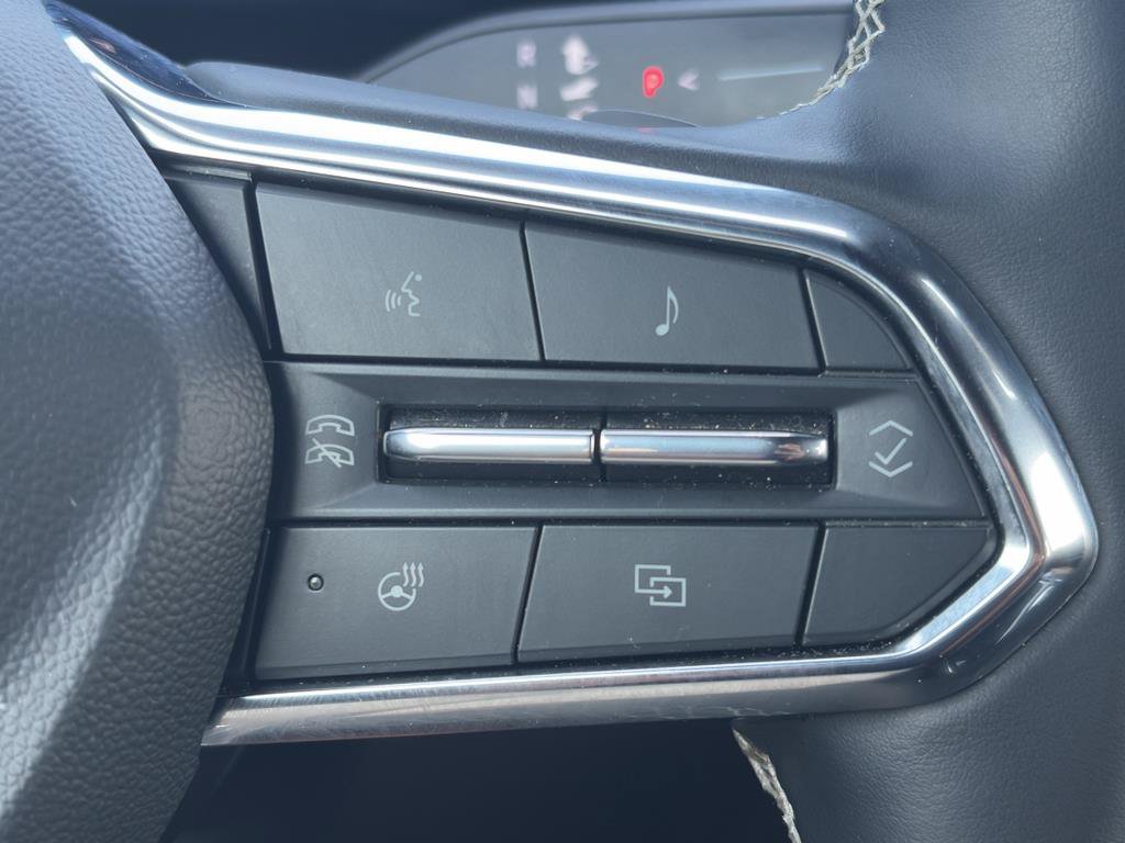 Certified 2026 Chevrolet Traverse LT AWD/4WD image 13