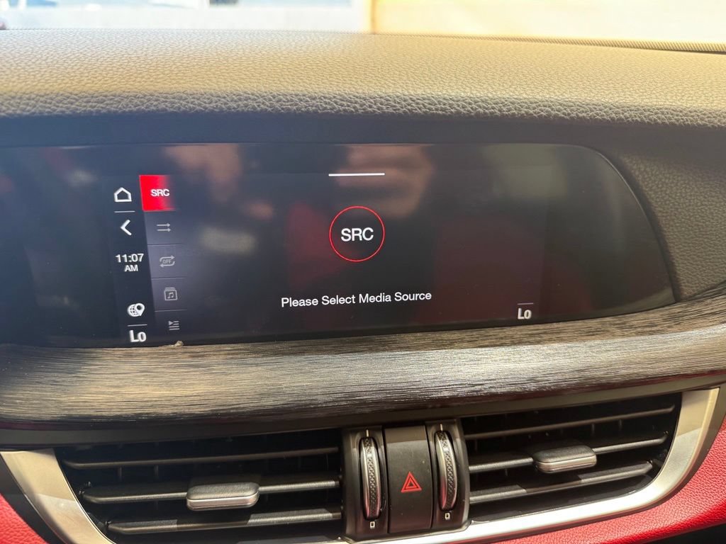 Used 2021 Alfa Romeo Stelvio Sprint w/ Nero Edizione RWD image 24