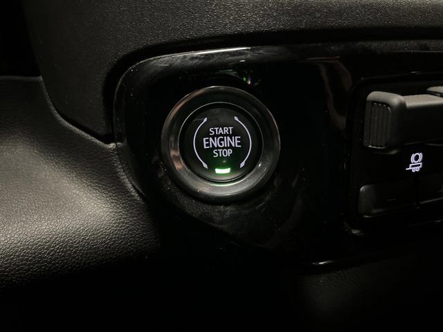 Used 2023 Chevrolet Silverado 1500 LTZ image 23