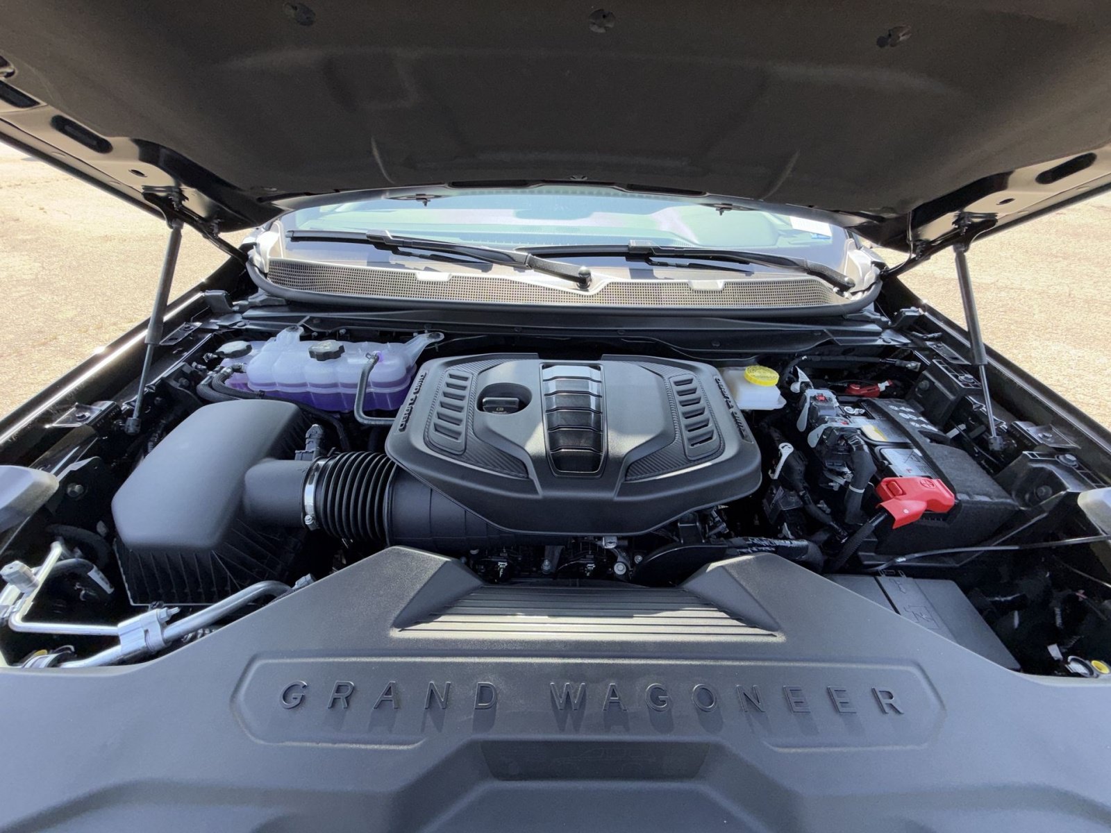 New 2026 Jeep Grand Wagoneer 4WD image 29