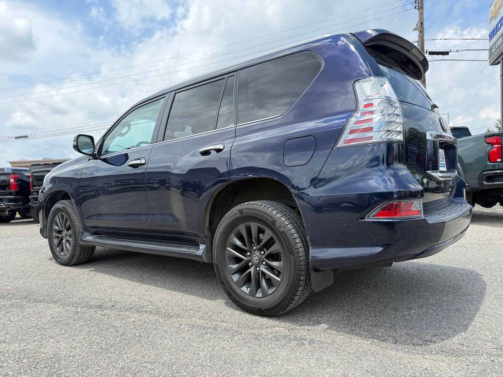 Used 2022 Lexus GX 460 Premium AWD/4WD image 4