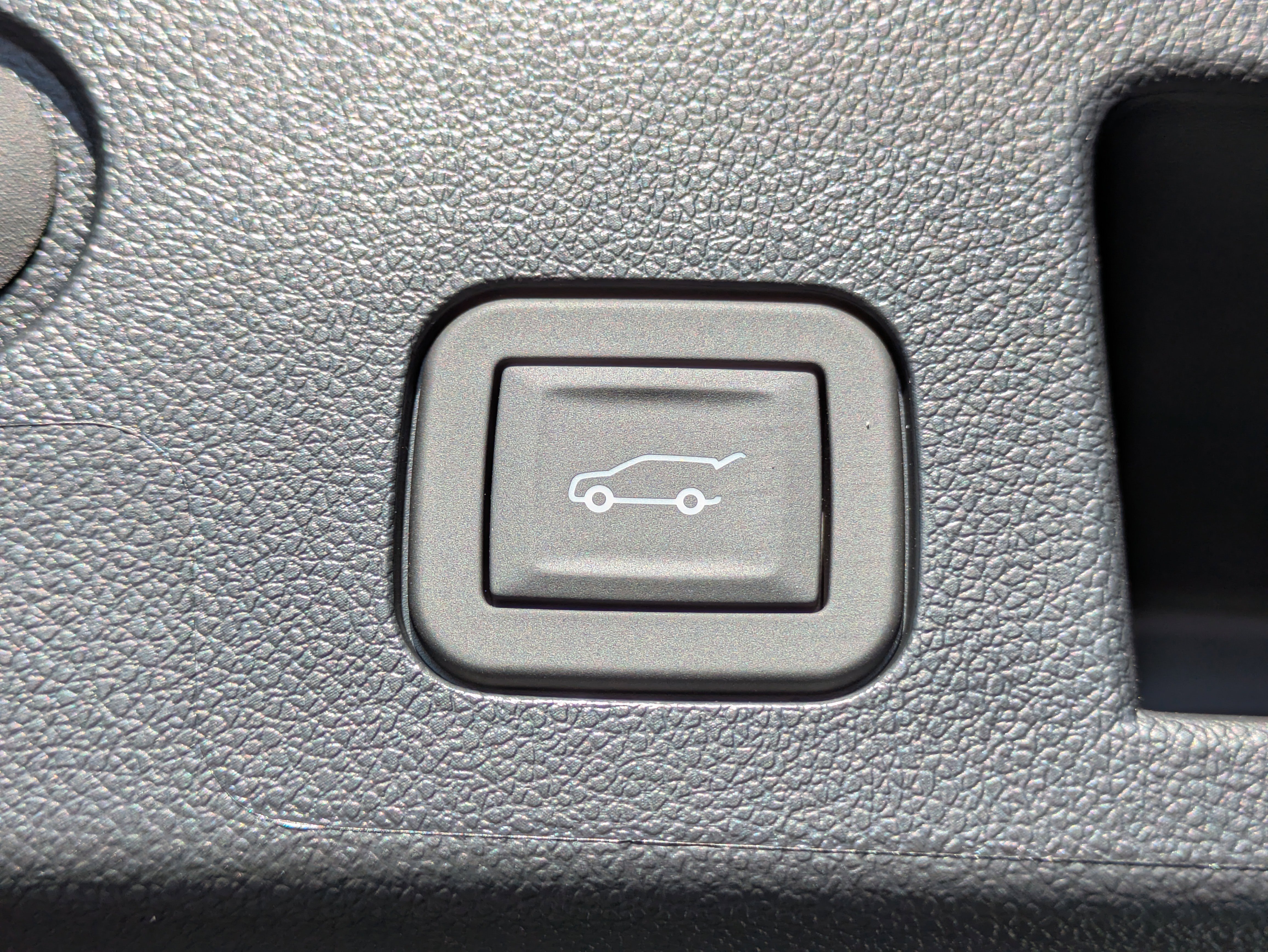 New 2026 Chevrolet Equinox LT w/ Convenience Package II image 8