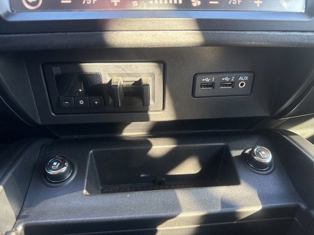 Used 2019 Nissan Titan Platinum Reserve image 31