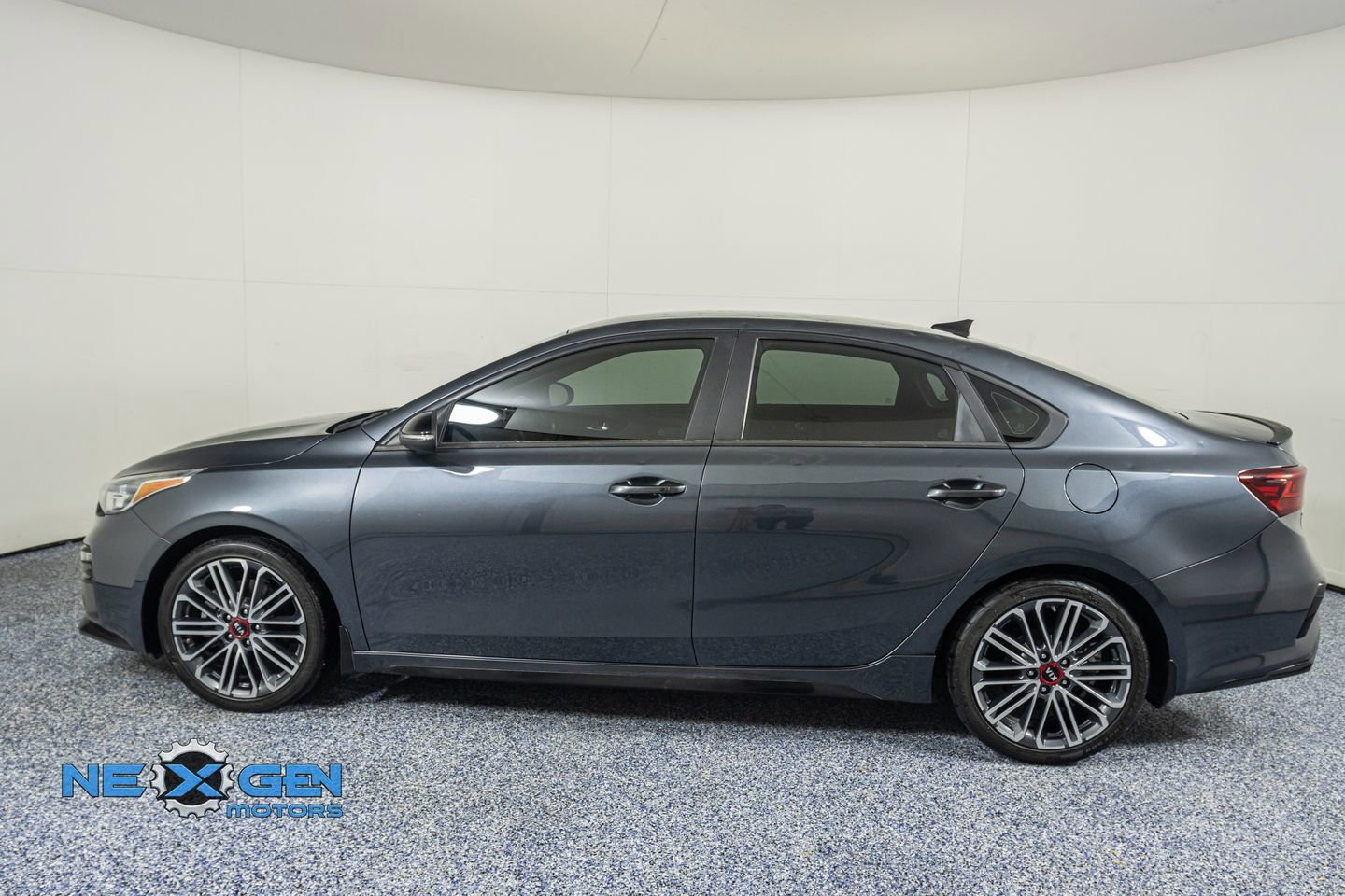 Used 2020 Kia Forte GT image 4